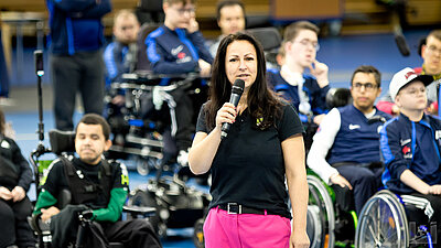 Eröffnung des Spieltagesdurch Annett Hoffmann von Motor Mickten